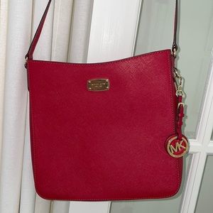 🚨LIKE NEW | MICHAEL KORS MK Jet Set Travel LG Messenger Bag | Sangria Leather